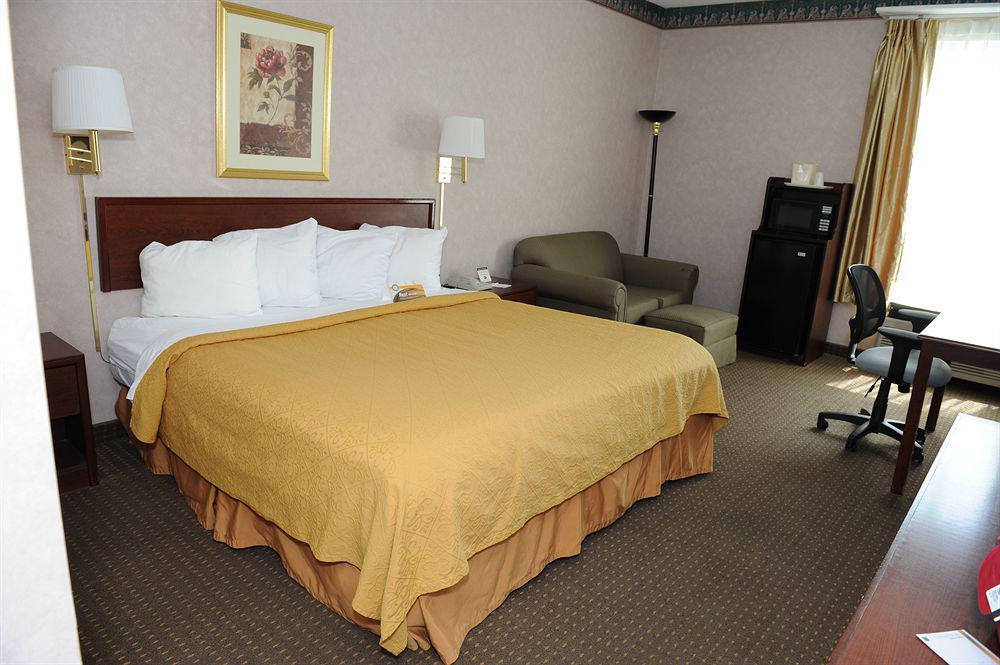 Red Roof Inn Dumas Екстериор снимка